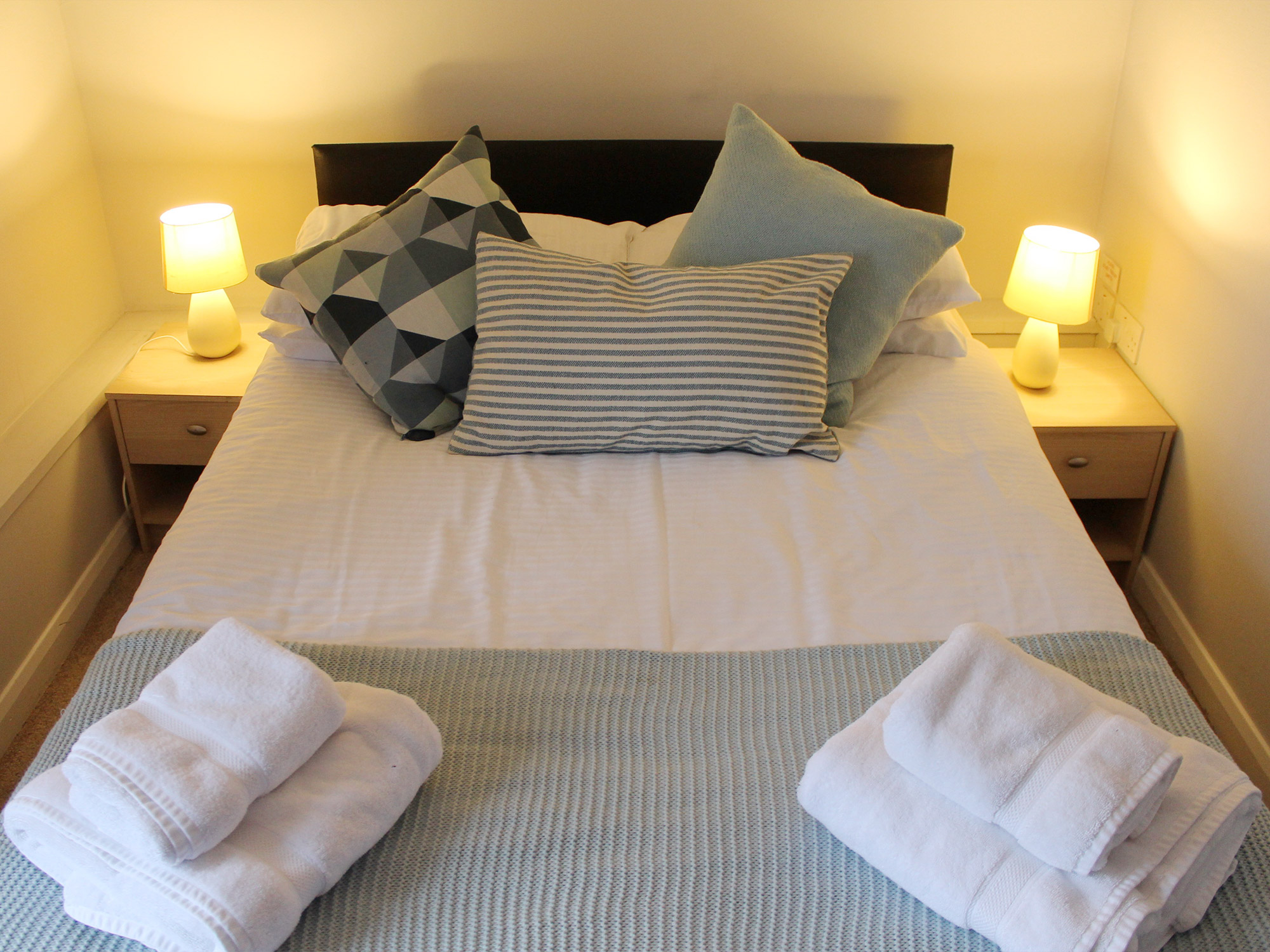 Stay Stay at Fish on the Quay Maldon Bed and Breakfast